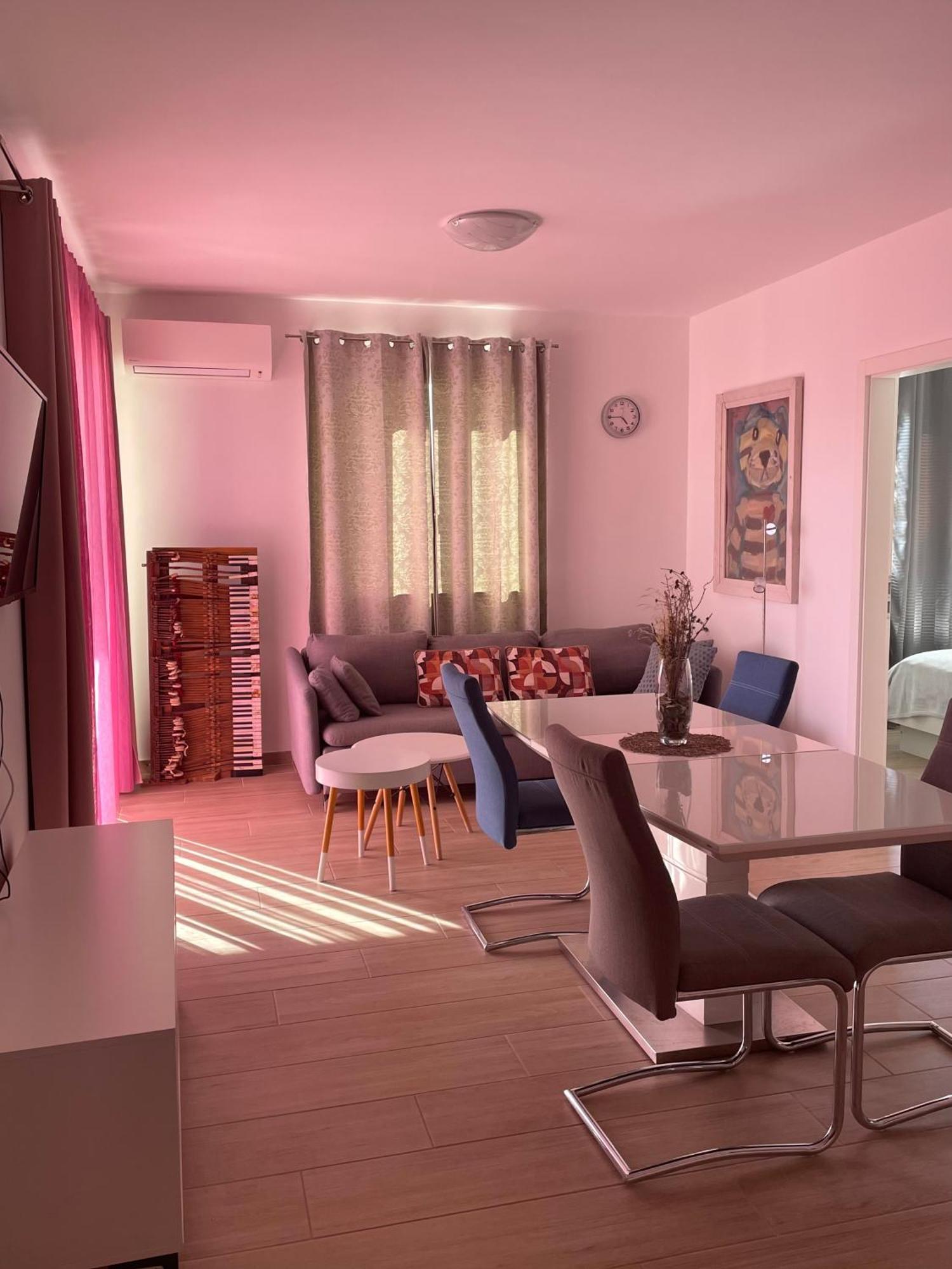 Apartamento Strawberry Bol Exterior foto